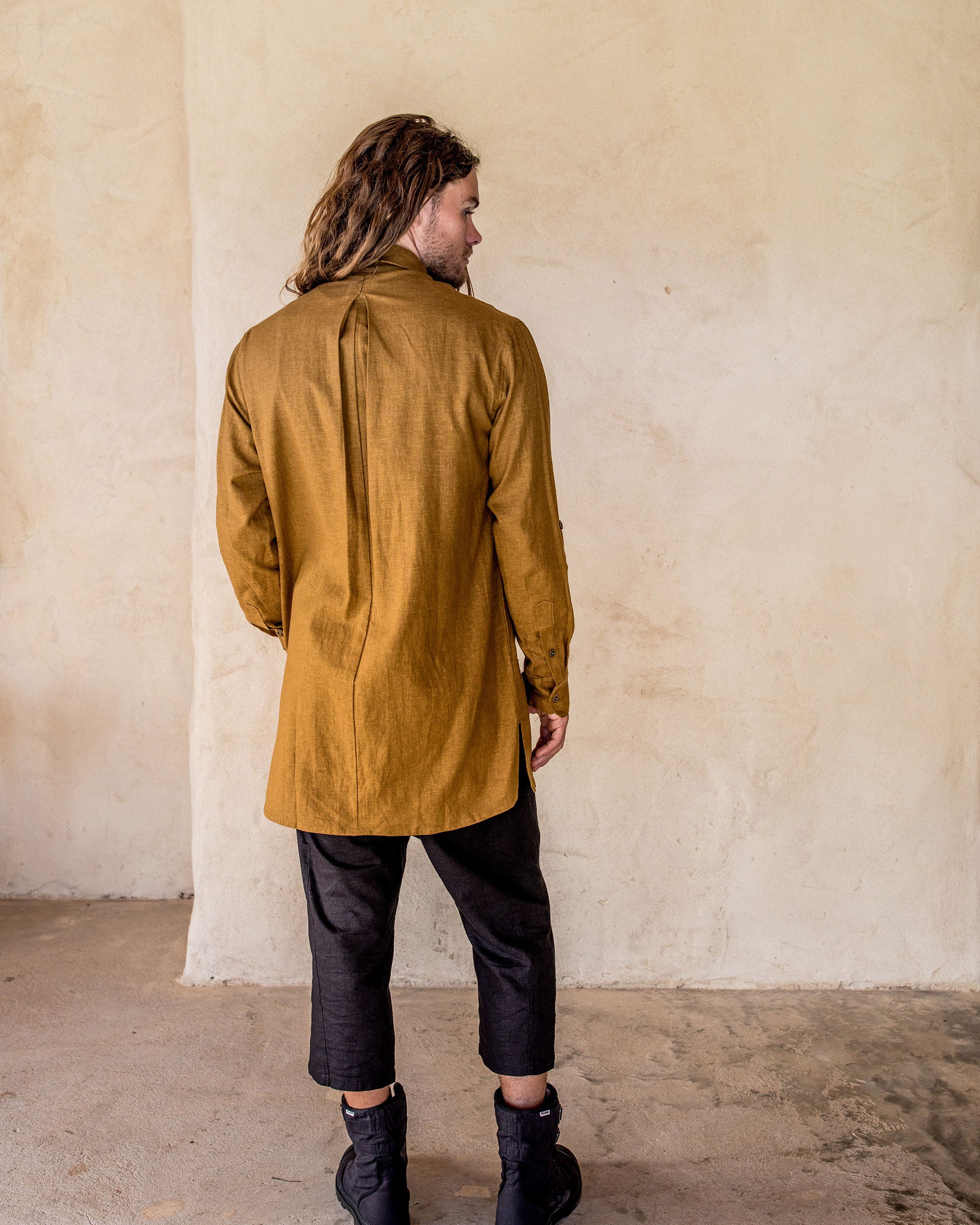 Axial Linen Shirt - Tumeric - Idis Designs