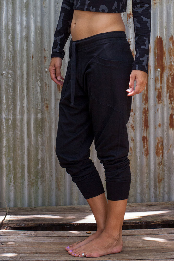 Comfee Pants - Black - Idis Designs