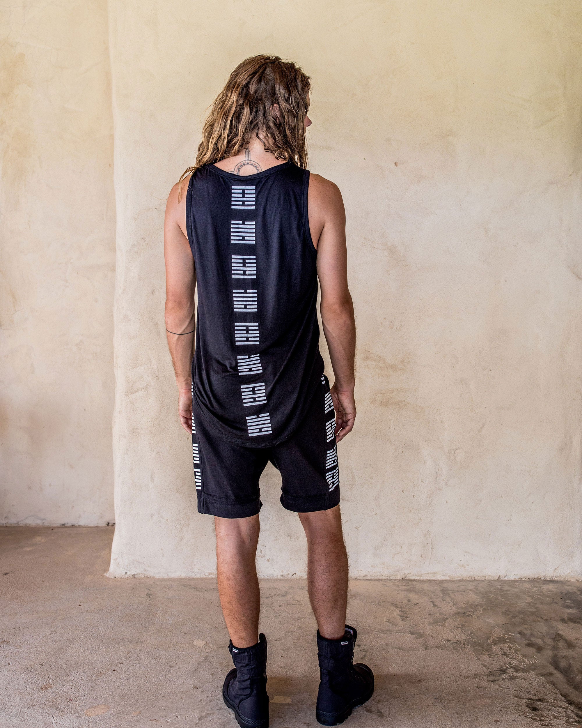 Graceful Rebellion shorts - Idis Designs