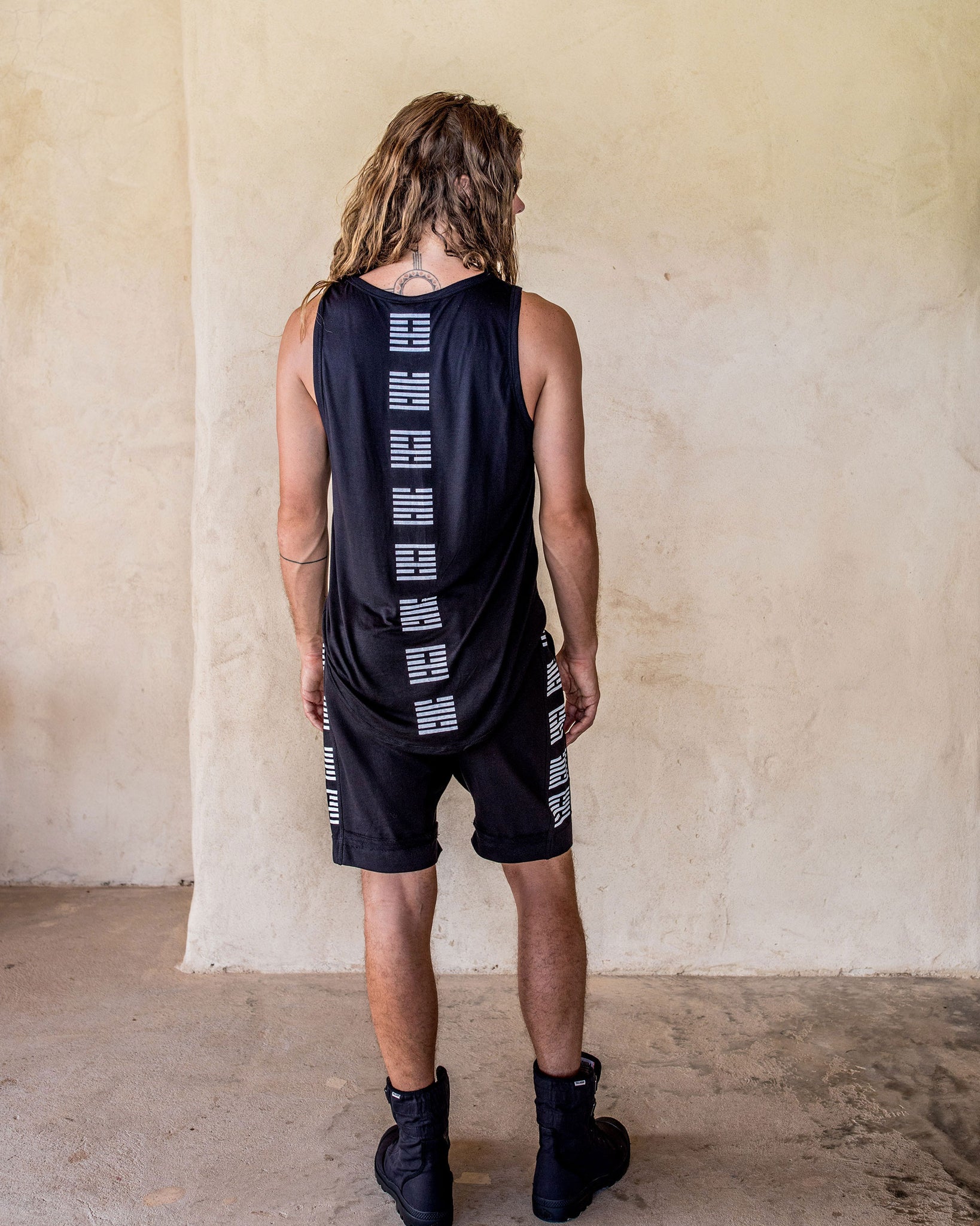 Graceful Rebellion shorts - Idis Designs