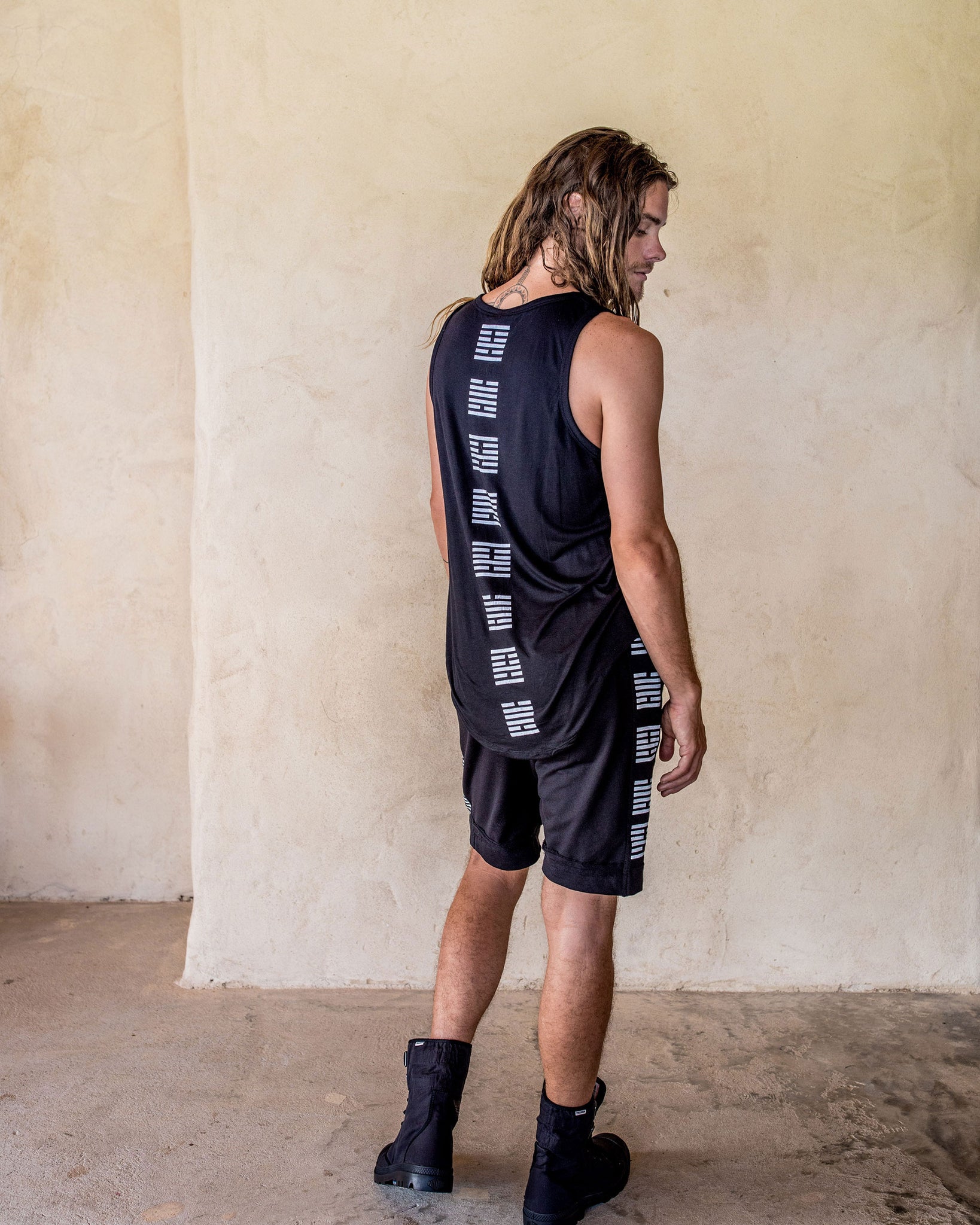 Graceful Rebellion shorts - Idis Designs