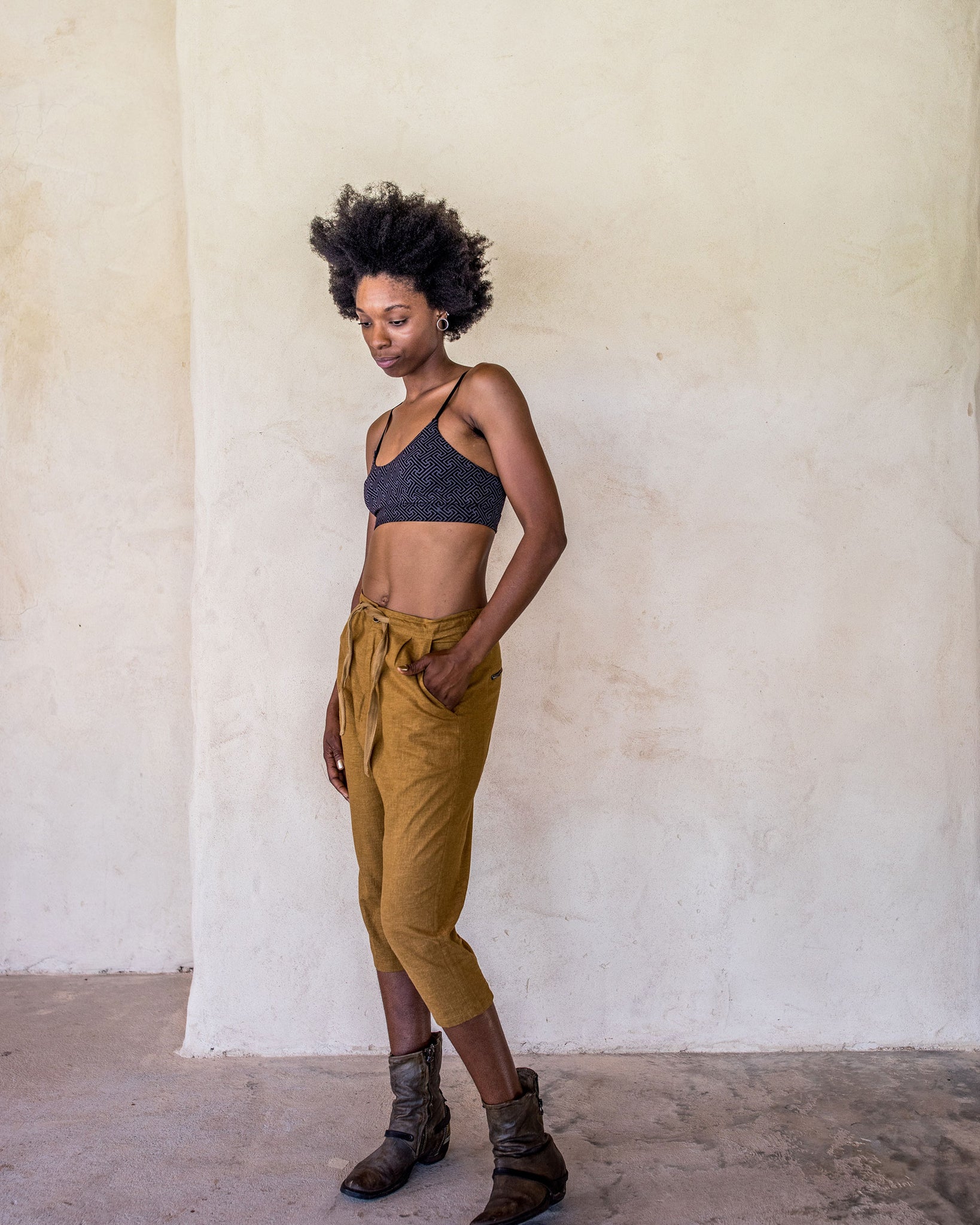 Lexi crop - Swastika - Idis Designs
