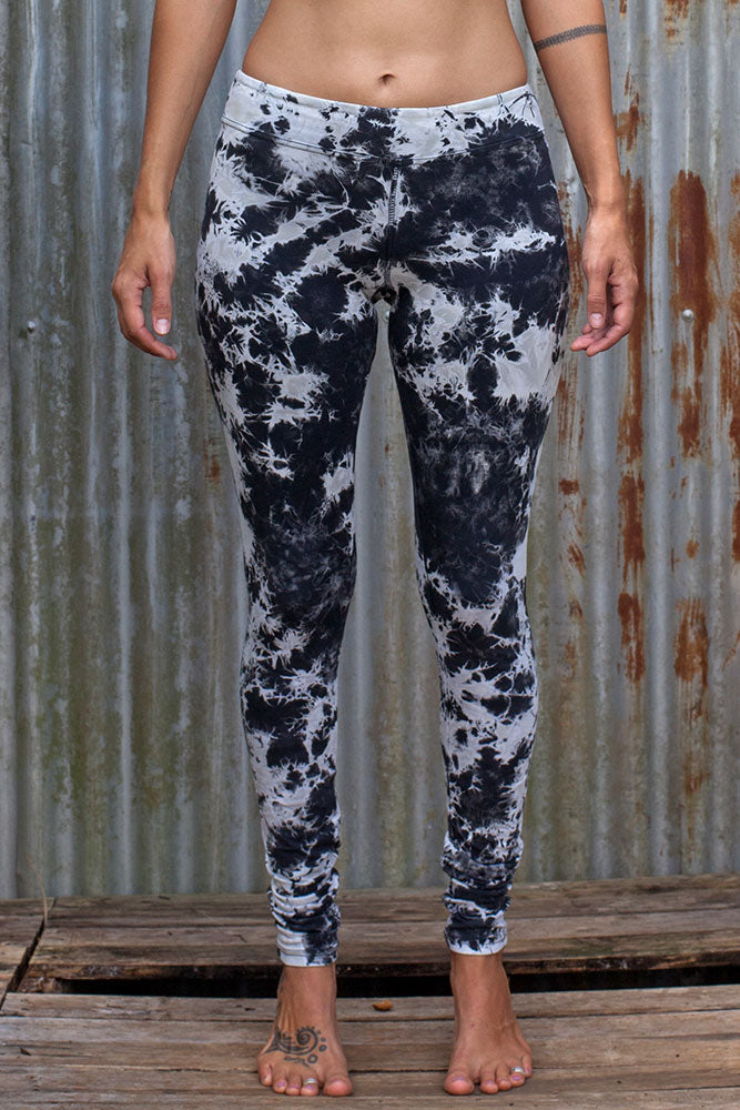 Leggings - Smoke and Ash - Idis Designs
